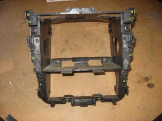 рамка под магнитолу Volkswagen Golf 5 поколение 2007, 1.9 л., TDi, BLS, дизель, МКПП, черный, универсал, передний привод, 1K0858089