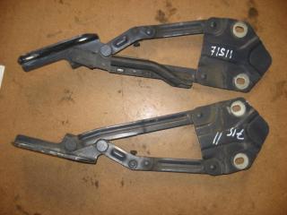 петля капота Volkswagen Touran 1 поколение [рестайлинг] 2006, 1.9 л., TDi, BLS, дизель, МКПП, синий, минивэн, передний привод, 1T0823301B, 1T0823302B