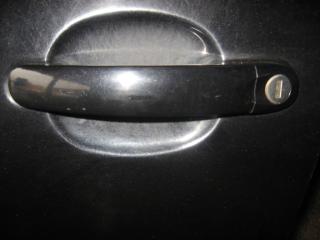 ручка наружная передняя левая Volkswagen Golf 5 поколение 2007, 1.9 л., TDi, BLS, дизель, МКПП, черный, универсал, передний привод