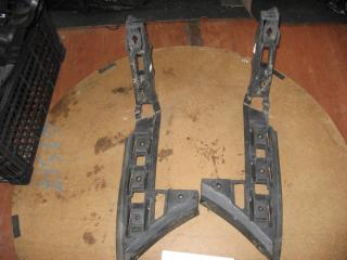 Крепление бампера заднего Volkswagen Touran 1 поколение [рестайлинг] 2009, 2.0 л., TDi, BMN, дизель, МКПП, черный, минивэн, передний привод, 1T0807376C, 1T0807375C