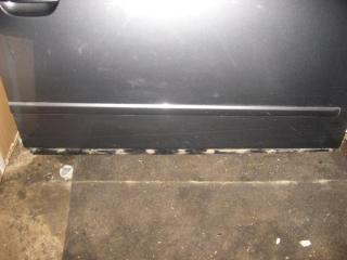 молдинг двери передней правой Audi A4 B7 2007, 3.0 л., TDi, ASB, дизель, МКПП, серый, универсал, полный привод