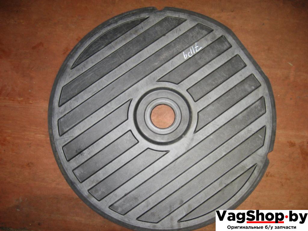 чехол запаски Audi A4 B7 2006, 2.0 л., TDi, BPW, дизель, МКПП, черный, универсал, передний привод, 8E9863547B - фото №1