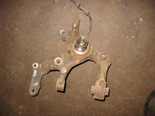 кулак задний левый Volkswagen Golf Plus 1 поколение 2006, 1.9 л., TDi, BLS, дизель, МКПП, серый, хетчбэк 5 дв., передний привод