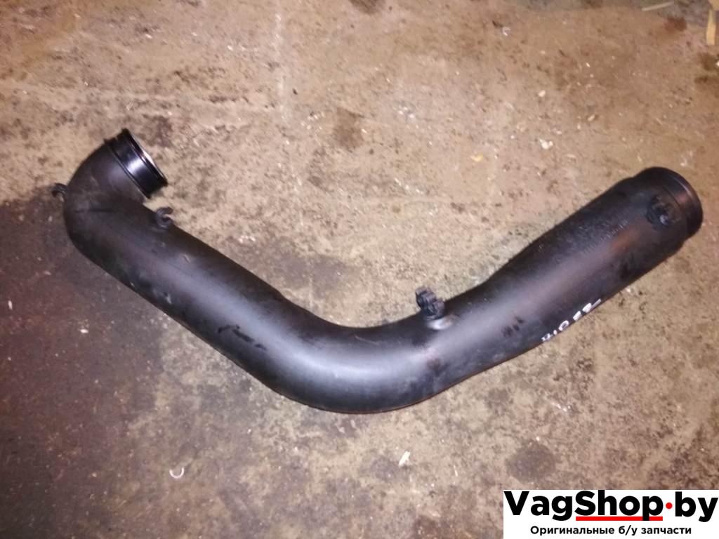 патрубок (трубопровод, шланг) Volkswagen Golf Plus 1 поколение 2008, 1.9 л., TDi, BKC, дизель, МКПП, серебро, хетчбэк 5 дв., передний привод, 1K0129654AA - фото №1