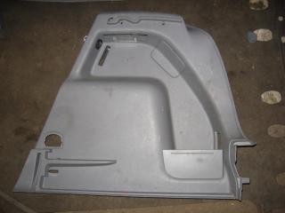 обшивка багажника Volkswagen Golf Plus 1 поколение 2008, 1.9 л., TDi, BKC, дизель, МКПП, серебро, хетчбэк 5 дв., передний привод, 5M0867428G