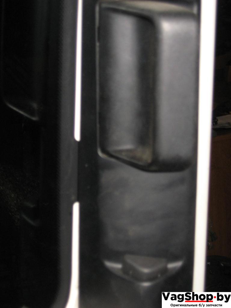 ручка внутренняя задняя левая Volkswagen Transporter T5 2005, 2.5 л., TDi, AXD, дизель, МКПП, белый, передний привод - фото №1