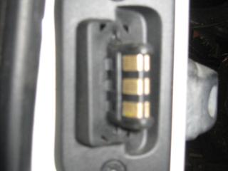 выключатель концевой (концевик) Volkswagen Transporter T5 2005, 2.5 л., TDi, AXD, дизель, МКПП, белый, передний привод