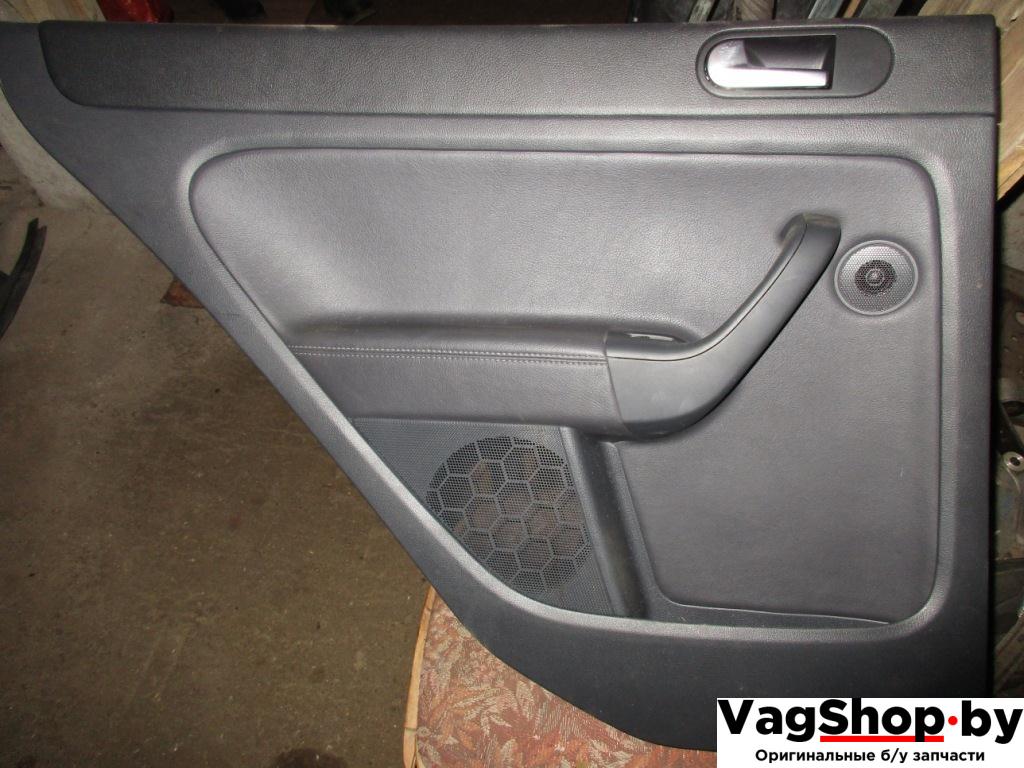 обшивка двери задняя левая Volkswagen Golf Plus 1 поколение 2006, 1.6 л., FSI, BLF, бензин, МКПП, черный, хетчбэк 5 дв., передний привод - фото №1