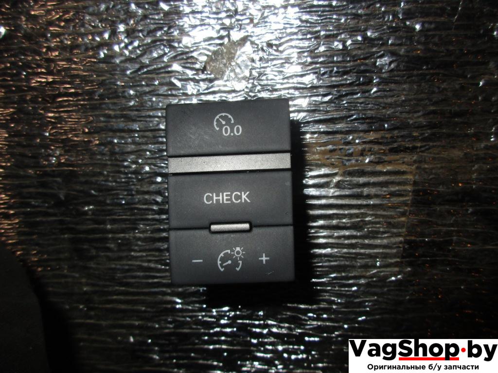 кнопка (выключатель) Audi A6 4F/C6 2006, 3.2 л., FSI, AUK, бензин, АКПП, белый, универсал, полный привод, 4F0927123A - фото №1