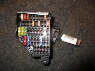 блок предохранителей Volkswagen Passat B6 2006, 2.0 л., TFSI, BWA, бензин, МКПП, серый, универсал, передний привод, 3C0880204D