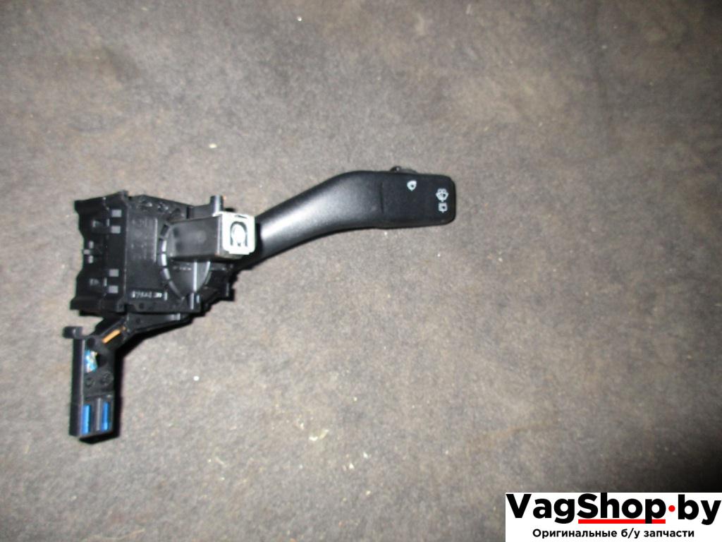 переключатель дворников Volkswagen Golf 5 поколение 2005, 2.0 л., TDi, BMM, дизель, АКПП, черный, хетчбэк 5 дв., передний привод, 1K0953519 - фото №1