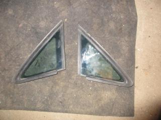 стекло кузовное боковое левое Volkswagen Touran 1 поколение 2004, 2.0 л., TDi, BKD, дизель, АКПП, серебро, минивэн, передний привод