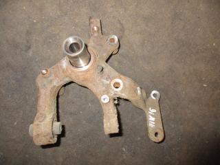 кулак задний правый Volkswagen Touran 1 поколение 2004, 2.0 л., TDi, BKD, дизель, АКПП, серебро, минивэн, передний привод