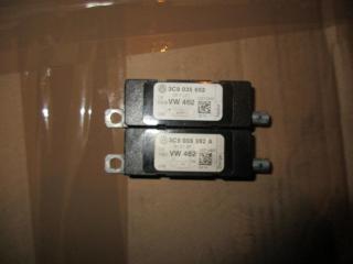 усилитель антенны Volkswagen Passat B6 2006, 1.9 л., TDi, BLS, дизель, МКПП, серебро, универсал, передний привод, 3C9035552, 3C9035552A