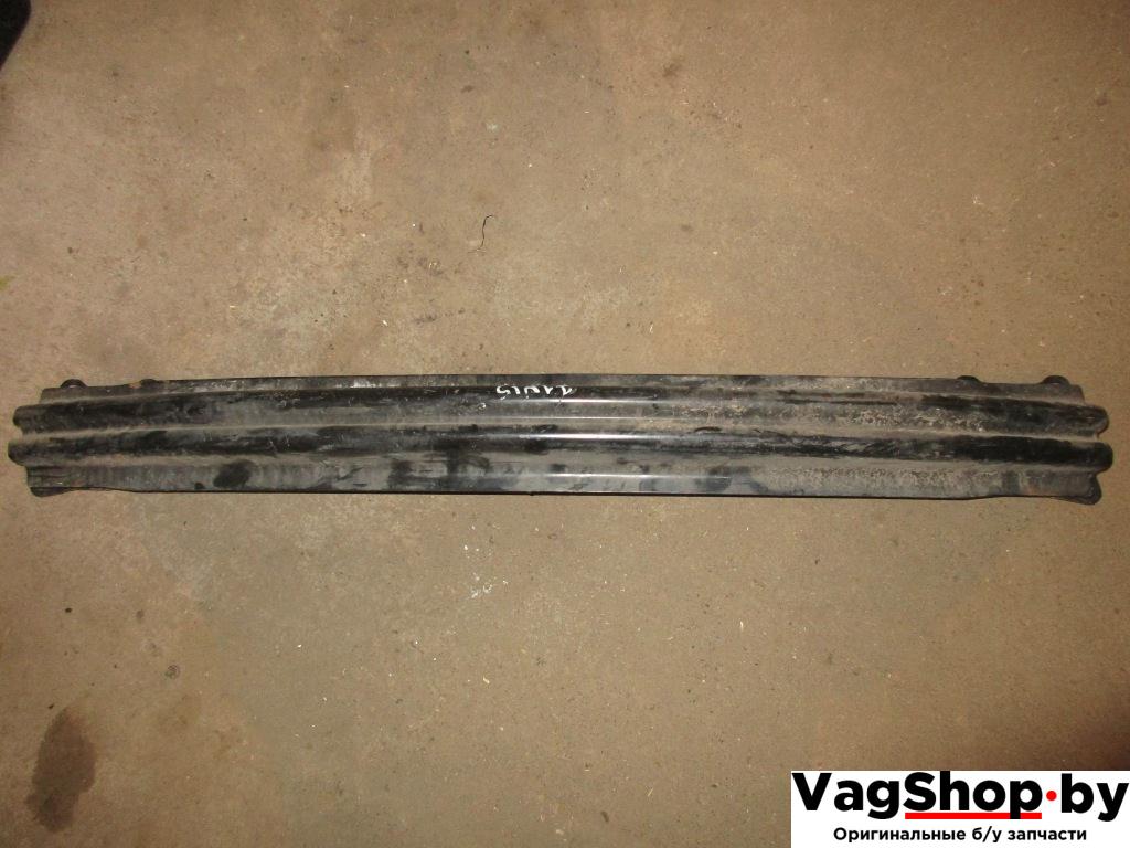 усилитель бампера заднего Volkswagen Golf 5 поколение 2005, 2.0 л., TDi, BMM, дизель, АКПП, черный, хетчбэк 5 дв., передний привод - фото №1