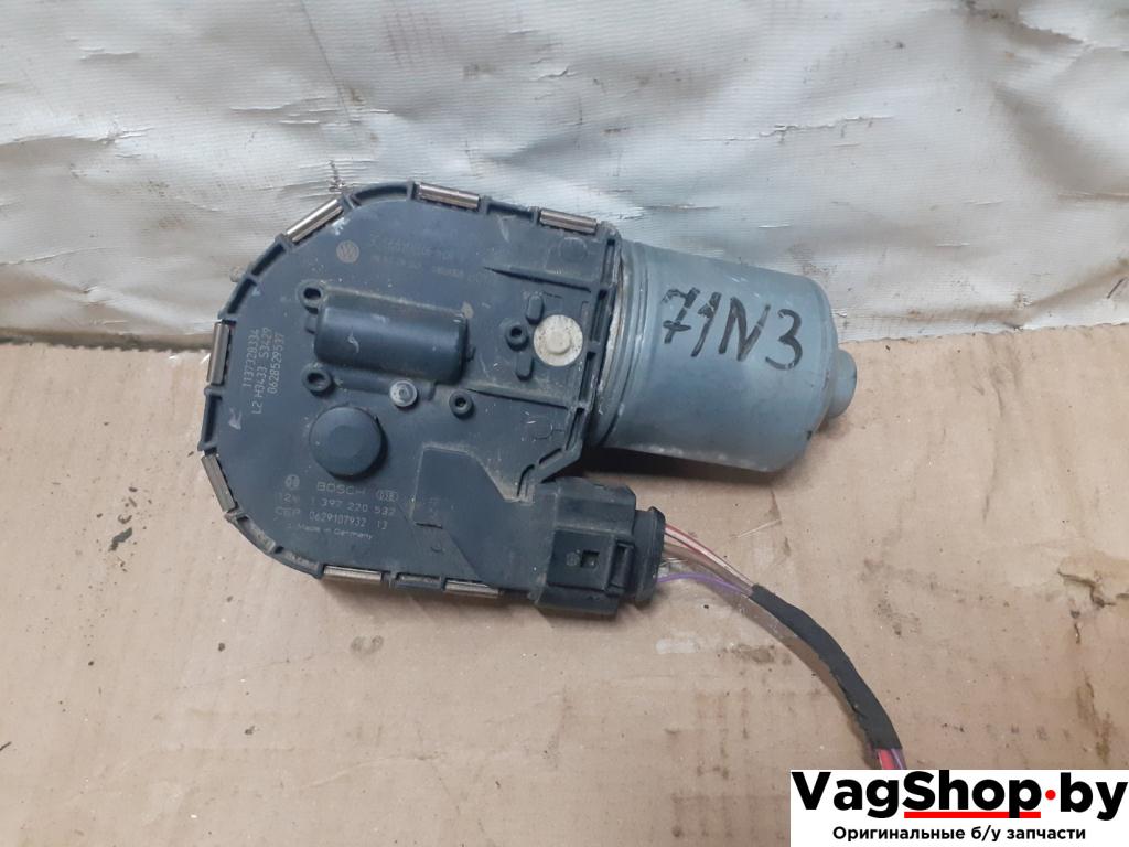 моторчик передних стеклоочистителей (дворников) Volkswagen Passat B6 2006, 2.0 л., TDi, BKP, дизель, МКПП, синий темный, универсал, передний привод, 3C1955119B - фото №1