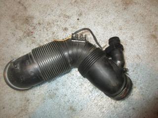 патрубок (трубопровод, шланг) Volkswagen Passat B6 2010, 2.0 л., TDi, CBB, дизель, АКПП, красный, универсал, полный привод, 5N0906391