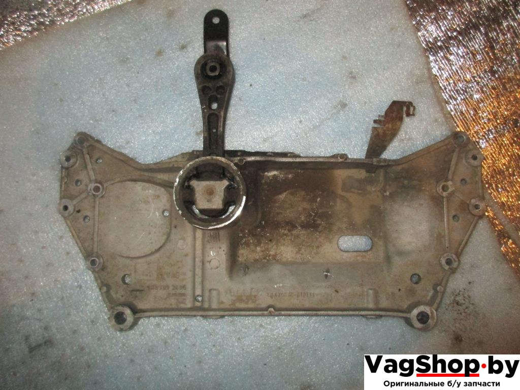 балка подвески передняя (подрамник) Volkswagen Golf 5 поколение 2007, 1.9 л., TDi, BLS, дизель, МКПП, черный, универсал, передний привод, 1K0199369G - фото №1