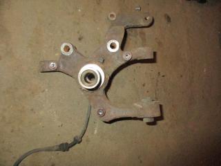 кулак задний правый Volkswagen Golf 5 поколение 2007, 1.9 л., TDi, BLS, дизель, МКПП, черный, универсал, передний привод