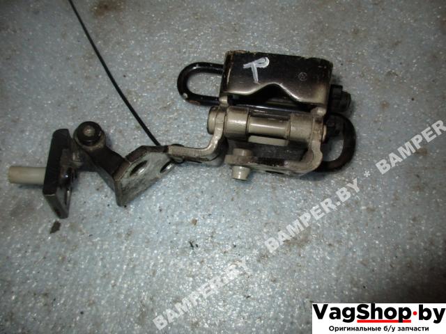 петля двери Volkswagen Golf Plus 1 поколение 2006, 1.6 л., FSI, BLF, бензин, МКПП, черный, хетчбэк 5 дв., передний привод - фото №1