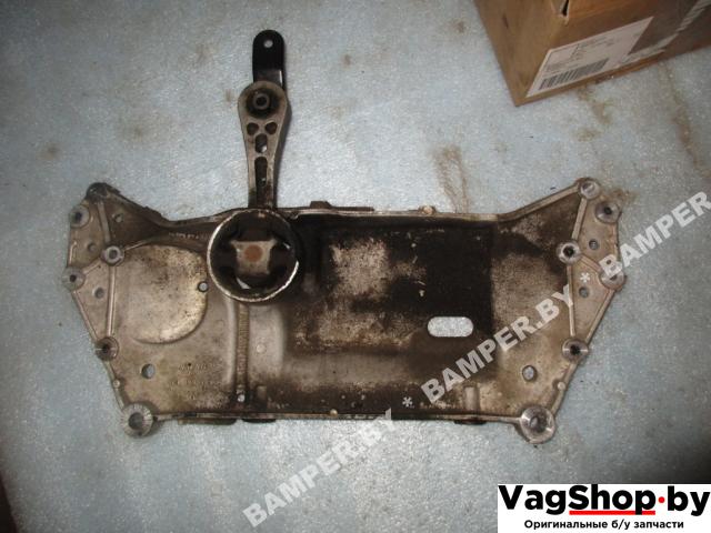 балка подвески передняя (подрамник) Volkswagen Golf Plus 1 поколение 2007, 1.9 л., TDi, BLS, дизель, МКПП, сине-зеленый хамелеон, хетчбэк 5 дв., передний привод, 1K0199369F - фото №1