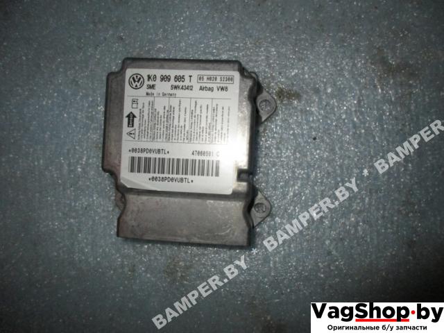 блок AirBag Volkswagen Golf Plus 1 поколение 2007, 1.9 л., TDi, BLS, дизель, МКПП, сине-зеленый хамелеон, хетчбэк 5 дв., передний привод, 1K0909605T - фото №1