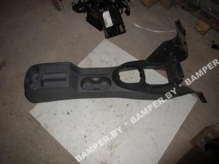 консоль салона (центральная часть) Volkswagen Caddy 3 поколение 2007, 1.9 л., TDi, BSU, дизель, МКПП, сине-зеленый, минивэн, передний привод