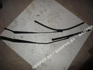 щеткодержатель (поводок стеклоочистителя, дворник) Volkswagen Caddy 3 поколение 2007, 1.9 л., TDi, BSU, дизель, МКПП, сине-зеленый, минивэн, передний привод, 2K1955409A