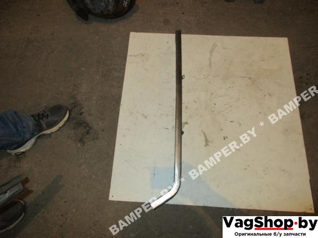 роликовая направляющая Volkswagen Caddy 3 поколение 2006, 1.9 л., TDi, BJB, дизель, МКПП, синий светлый, минивэн, передний привод, 2K0843872D - фото №1