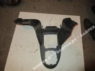 консоль салона (центральная часть) Volkswagen Caddy 3 поколение 2006, 1.9 л., TDi, BJB, дизель, МКПП, синий светлый, минивэн, передний привод