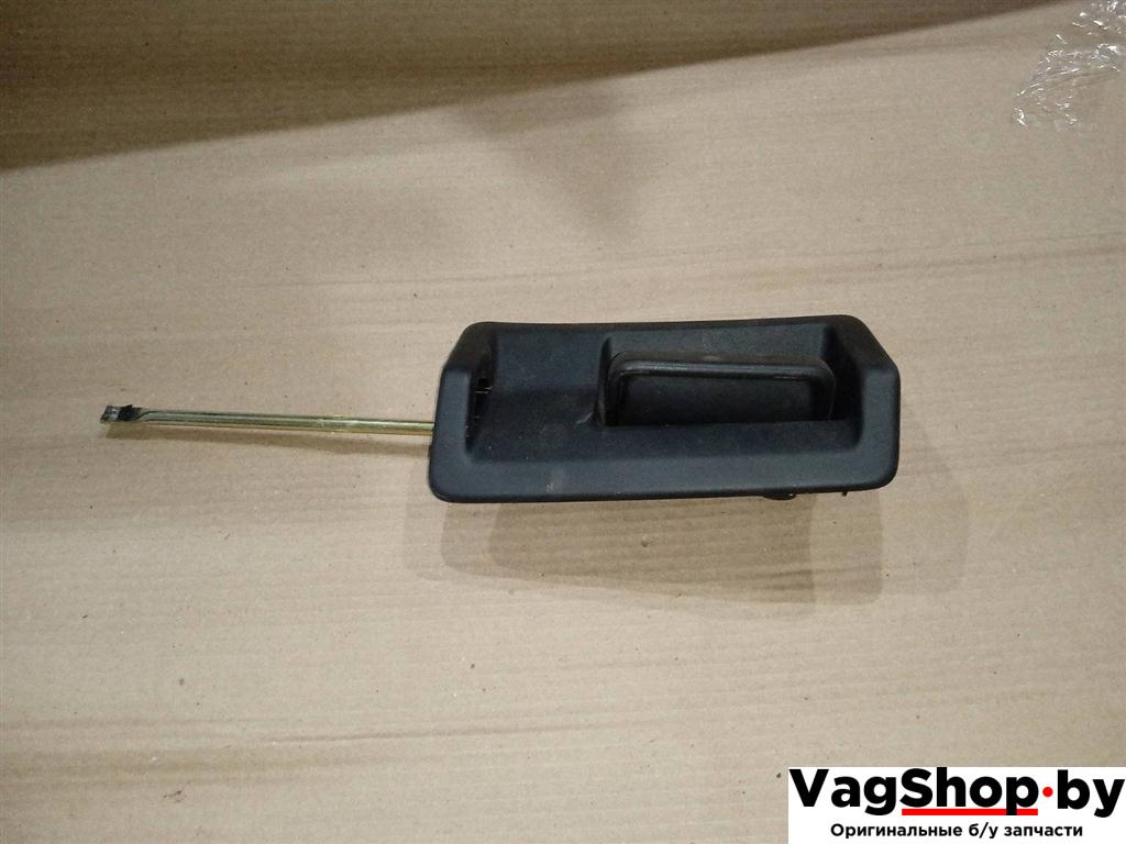 ручка внутренняя задняя левая Volkswagen Caddy 3 поколение 2006, 1.9 л., TDi, BJB, дизель, МКПП, синий светлый, минивэн, передний привод - фото №1