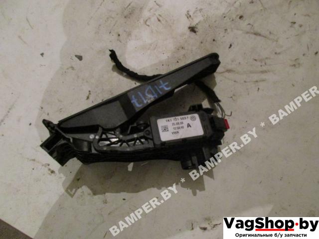 педаль Volkswagen Golf 5 поколение 2008, 1.9 л., TDi, BLS, дизель, МКПП, белый, хетчбэк 5 дв., передний привод, 1K1721503P - фото №1