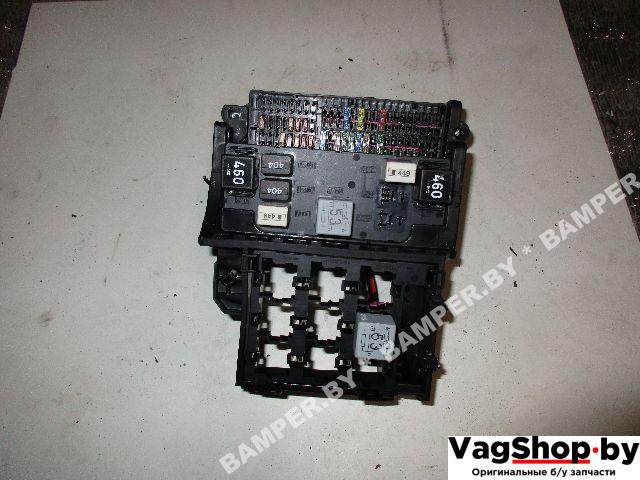 блок предохранителей Volkswagen Golf Plus 1 поколение 2006, 1.6 л., FSI, BLF, бензин, МКПП, черный, хетчбэк 5 дв., передний привод - фото №1