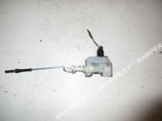 активатор замка крышки топливного бака Volkswagen Golf Plus 1 поколение 2006, 1.6 л., FSI, BLF, бензин, МКПП, черный, хетчбэк 5 дв., передний привод, 1K5959782