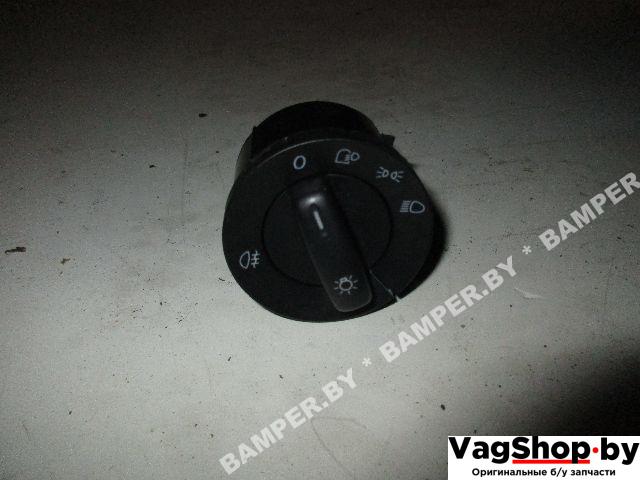 переключатель света Volkswagen Golf Plus 1 поколение 2006, 1.6 л., FSI, BLF, бензин, МКПП, черный, хетчбэк 5 дв., передний привод, 1K0941431M - фото №1