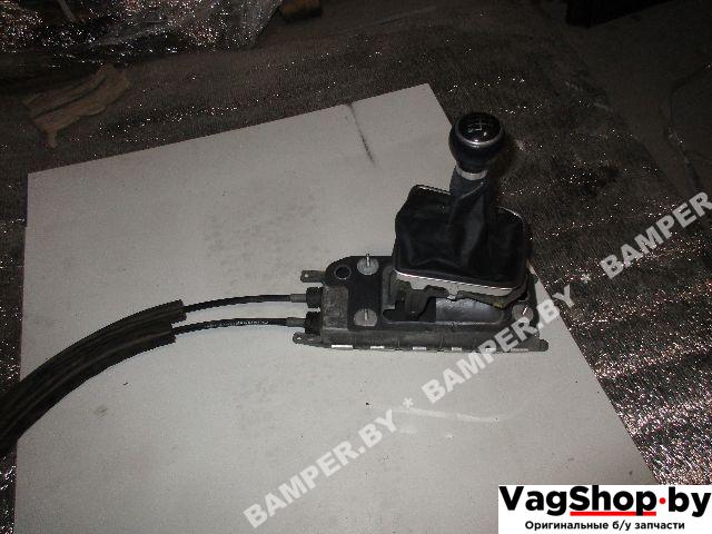 кулиса Volkswagen Golf Plus 1 поколение 2006, 1.6 л., FSI, BLF, бензин, МКПП, черный, хетчбэк 5 дв., передний привод - фото №1