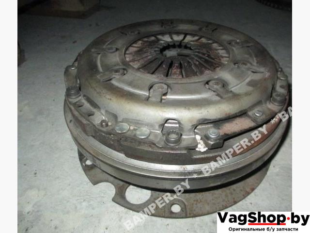 маховик Audi A4 B8/8K 2010, 1.8 л., TFSI, бензин, МКПП, седан, 0B1105266AF - фото №1