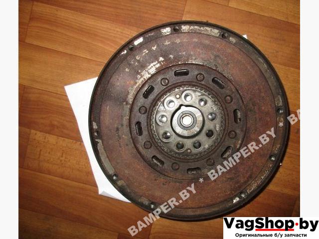 маховик Porsche 911 997 2005, 3.6 л., Ti, бензин, МКПП, купе, 99611401250 - фото №1