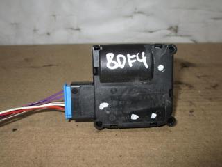 моторчик заслонки печки Audi A8 D3/4E [2-й рестайлинг] 2008, 4.2 л., FSI, BVJ, бензин, АКПП, черный, седан, полный привод, 4F0820511B