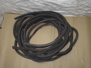 уплотнитель Audi A4 B7 2006, 2.0 л., TDi, BPW, дизель, МКПП, черный, универсал, передний привод, 8E0831721D, 8E0831722D, 8E9833721D, 8E9833722D