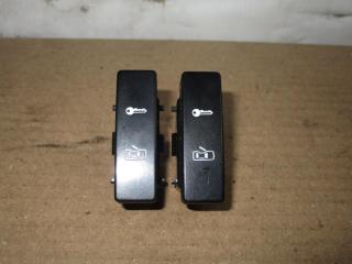 кнопка центрального замка Volkswagen Touareg 1 поколение [рестайлинг] 2008, 3.0 л., TDi, BKS, дизель, АКПП, черный, внедорожник 5 дв., полный привод, 7L6962125