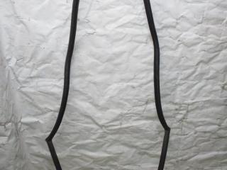 уплотнитель Volkswagen Touareg 1 поколение [рестайлинг] 2008, 3.0 л., TDi, BKS, дизель, АКПП, черный, внедорожник 5 дв., полный привод, 7L6845521E