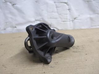 корпус термостата Volkswagen Touareg 1 поколение [рестайлинг] 2008, 3.0 л., TDi, BKS, дизель, АКПП, черный, внедорожник 5 дв., полный привод, 059121111L