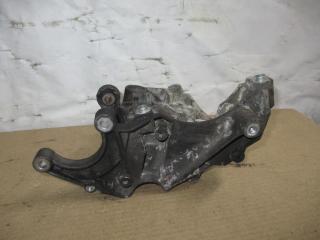 кронштейн гидроусилителя Volkswagen Touareg 1 поколение [рестайлинг] 2008, 3.0 л., TDi, BKS, дизель, АКПП, черный, внедорожник 5 дв., полный привод, 059145169AA