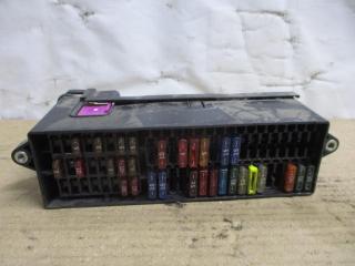 блок предохранителей Volkswagen Touran 1 поколение 2005, 2.0 л., TDi, AZV, дизель, МКПП, черный, минивэн, передний привод