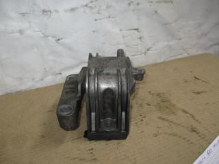 подушка крепления двигателя Volkswagen Touran 1 поколение 2005, 2.0 л., TDi, AZV, дизель, МКПП, черный, минивэн, передний привод, 1K0199262BB