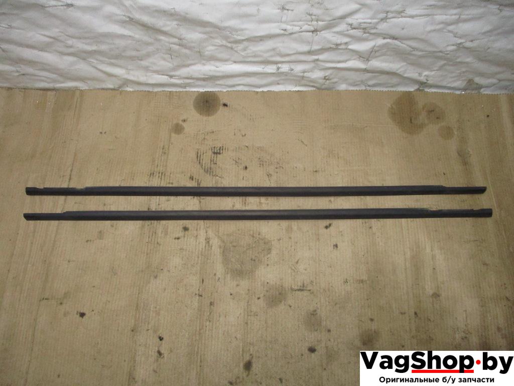 уплотнитель Volkswagen Touran 1 поколение 2005, 2.0 л., TDi, AZV, дизель, МКПП, черный, минивэн, передний привод - фото №1