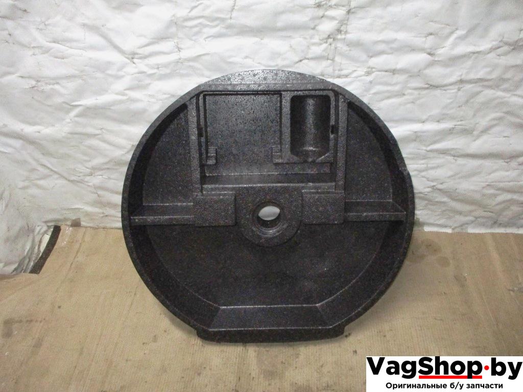 ящик под инструменты / набор инструментов Volkswagen Touran 1 поколение 2005, 2.0 л., TDi, AZV, дизель, МКПП, черный, минивэн, передний привод, 1T0863470E - фото №1