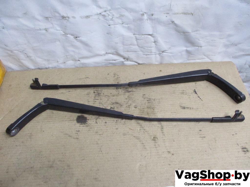 щеткодержатель (поводок стеклоочистителя, дворник) Volkswagen Touran 1 поколение 2005, 2.0 л., TDi, AZV, дизель, МКПП, черный, минивэн, передний привод, 1T0955409A, 1T0955410A - фото №1