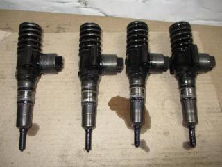 форсунка Volkswagen Touran 1 поколение 2005, 2.0 л., TDi, AZV, дизель, МКПП, черный, минивэн, передний привод, 03G130073B